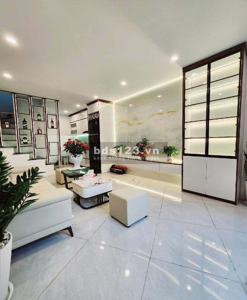 Bán căn nhà riêng tại Phố Lê Thanh Nghị, Quận Hai Bà Trưng