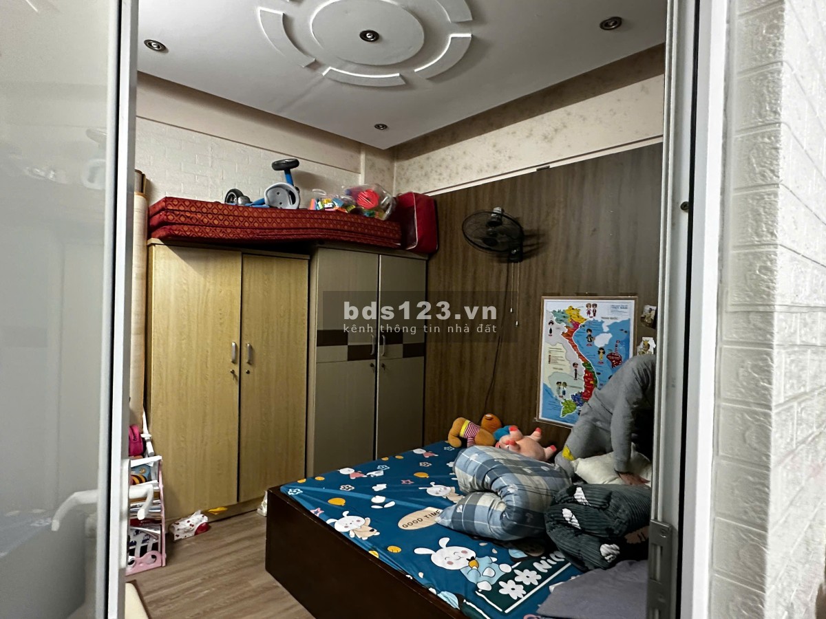 Bán căn hộ chung cư 40m2, 1 PN tòa A6B Nam Trung Yên, 0984847186