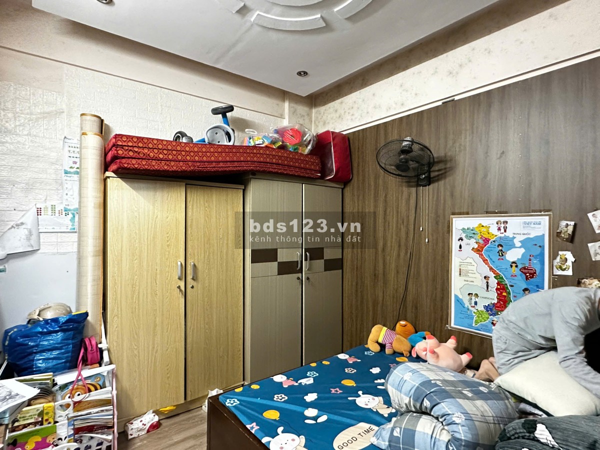 Bán căn hộ chung cư 40m2, 1 PN tòa A6B Nam Trung Yên, 0984847186
