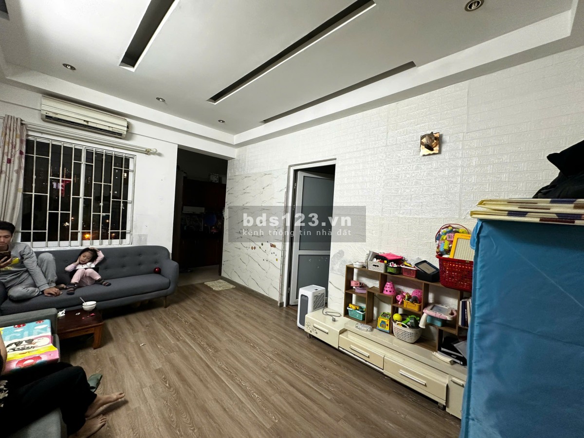 Bán căn hộ chung cư 40m2, 1 PN tòa A6B Nam Trung Yên, 0984847186