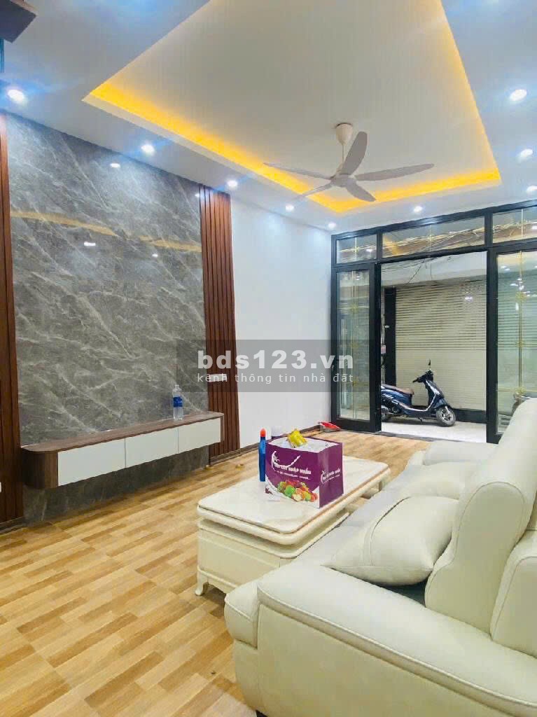 Bán nhà 5 tầng Quang Trung – 45m² – Giá 6,3 tỷ – Nội thất đầy đủ, hiện đại – Vị trí đắc địa!