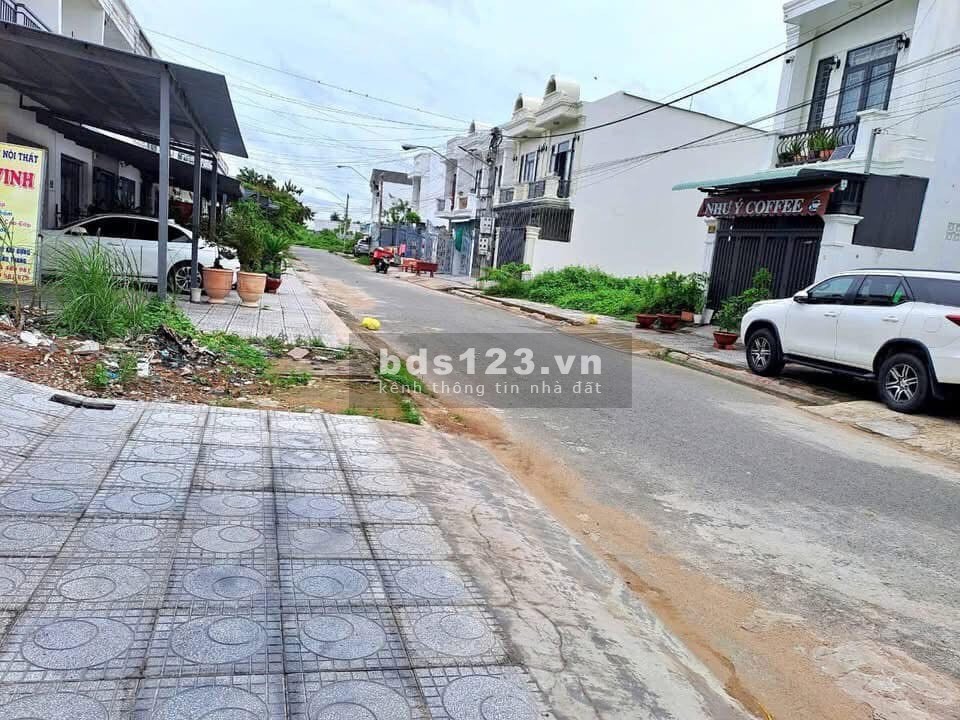 Nhà mới 1 trệt 1 lầu, đường 17A, khu Minh Linh, phường 5, TP Vĩnh Long (2 tỷ 350)