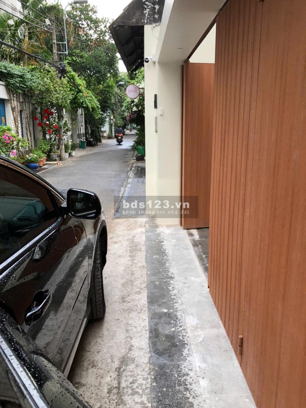 Biệt thự 10x11 cực đẹp khu Thảo Điền khu làng báo chí, kế bên trường Quốc tế