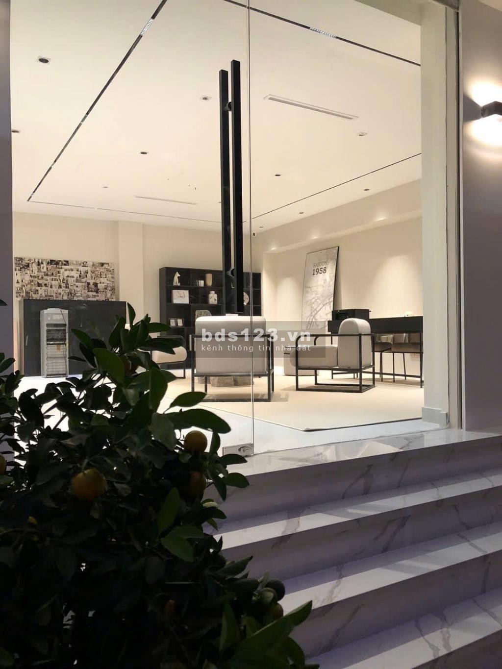 Biệt thự 10x11 cực đẹp khu Thảo Điền khu làng báo chí, kế bên trường Quốc tế