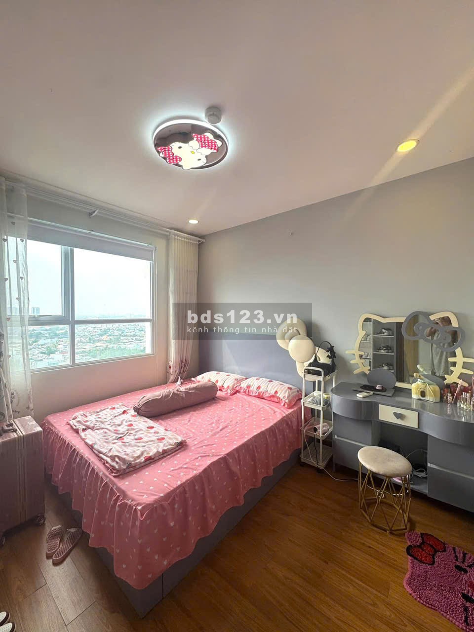 Chung cư 590 CMT8, P11, Quận 3: 2p ngủ, nội thất đẹp, 13tr/tháng, 75m2