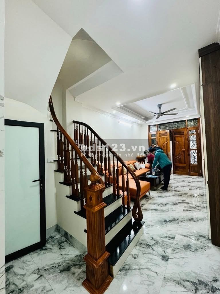 Bán nhà đất Nam Dư gần trường chợ khu tiện ích xung quanh