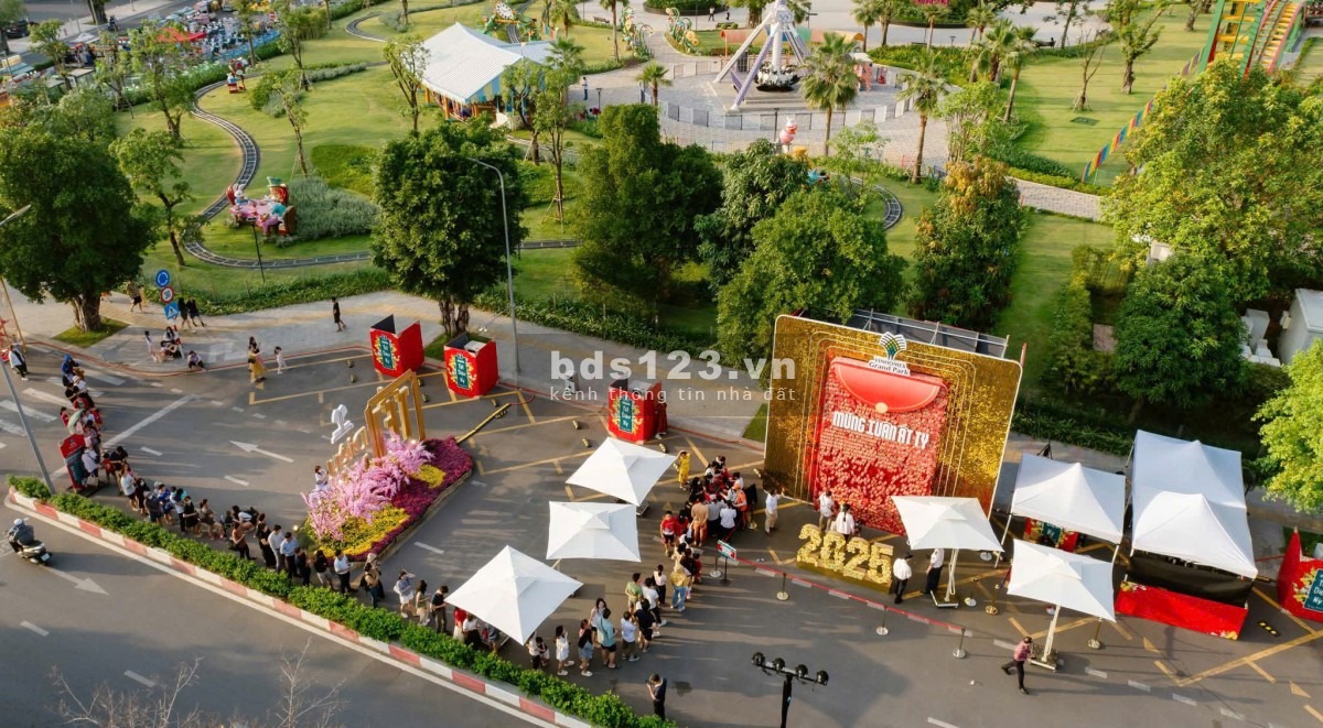 Bán lỗ sâu 3PN 100m2 View Hoa Hậu CV 36ha, view Sông 6.5 tỷ Lumiere Boulevard Vinhomes Q9