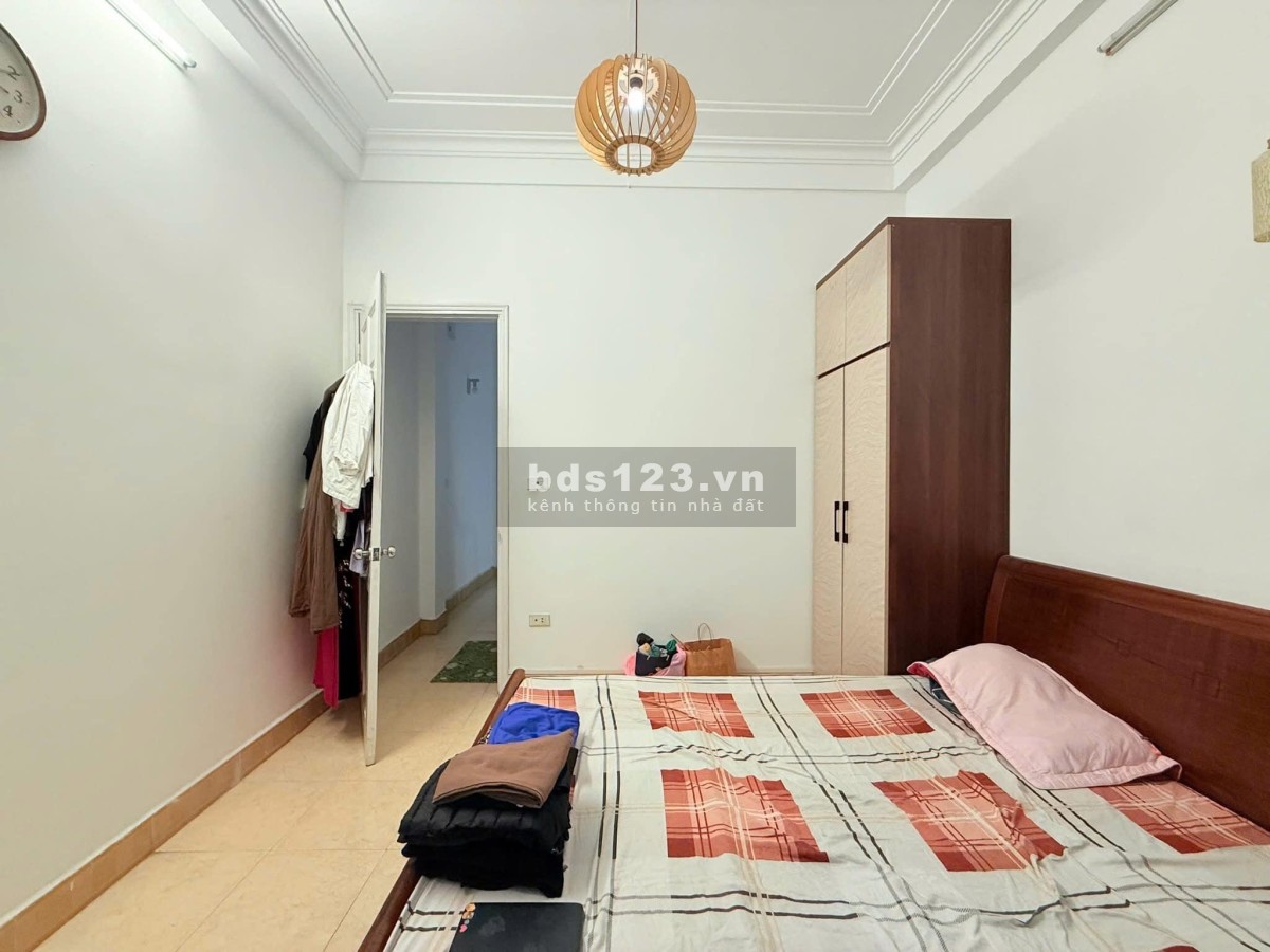 Bán nhà phố Giáp Nhất Thanh Xuân, full nội thất 2 thoáng, 43m2x5, chỉ 8.8 tỷ