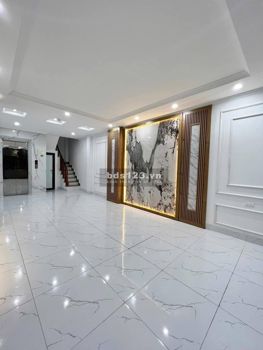 Bán nhà riêng 6 tầng thang máy full nội thất phố Khương Hạ Thanh Xuân, ngõ nông gần phố chỉ 11.3 tỷ