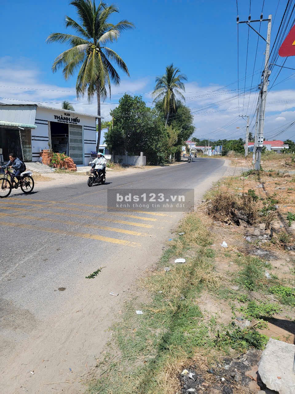 CHÍNH CHỦ CẦN BÁN GẤP! Đất biển Tuy Phong, Bình Thuận - Sổ sẵn - Giá cực tốt - đường QH 29m