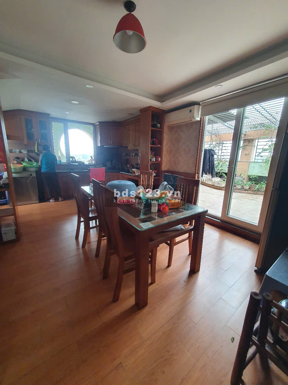 Bán nhà phố Bát Khối Chính chủ 6 tầng thang máy Giá chỉ 4x tỷ - Giao dịch ngay