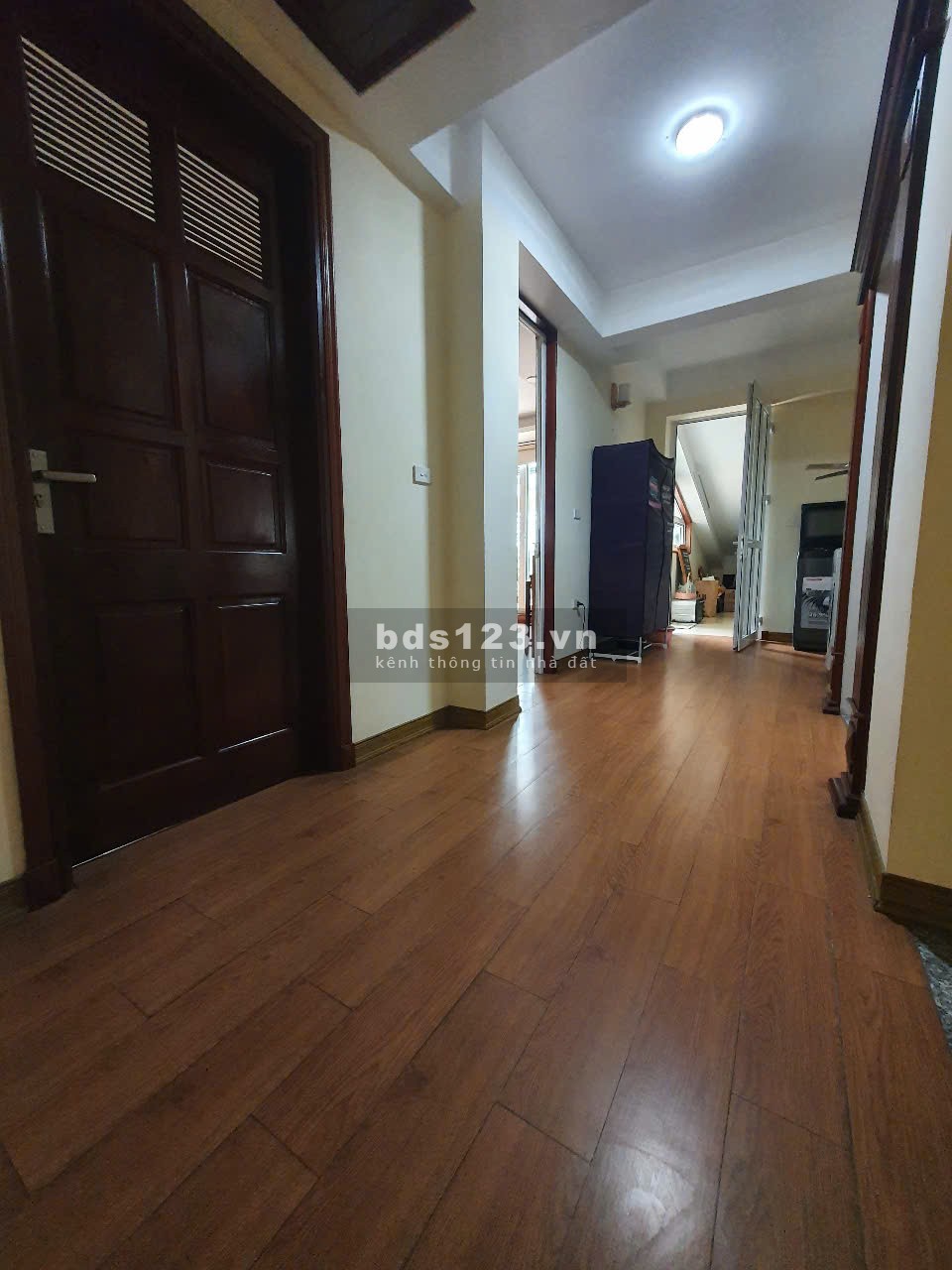 Bán nhà phố Bát Khối Chính chủ 6 tầng thang máy Giá chỉ 4x tỷ - Giao dịch ngay