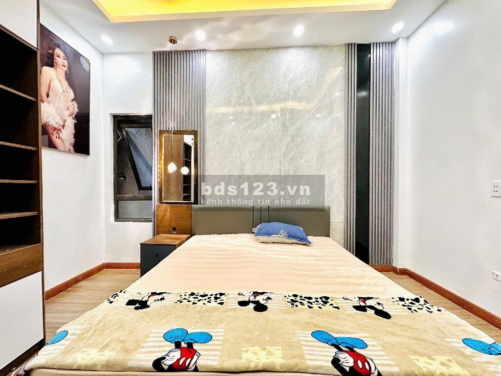 Chính chủ cần bán nhà KIm Ngưu 25m2, xây 4 tầng full công năng nội thất đầy đủ