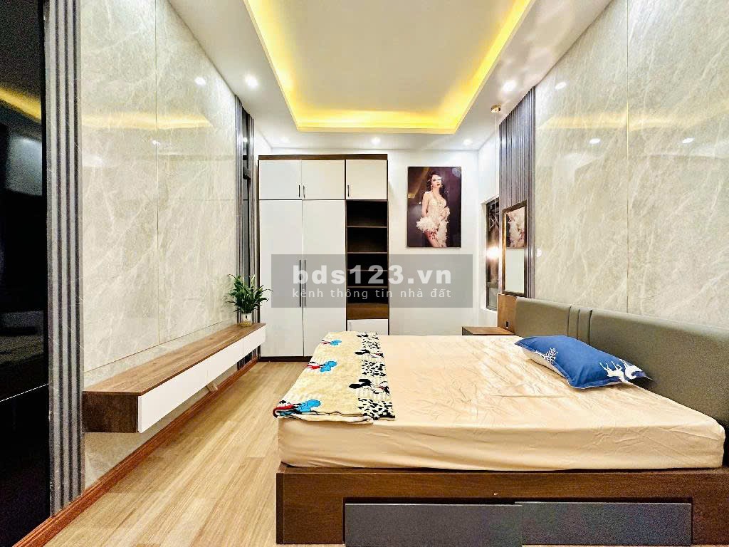 Chính chủ cần bán nhà KIm Ngưu 25m2, xây 4 tầng full công năng nội thất đầy đủ
