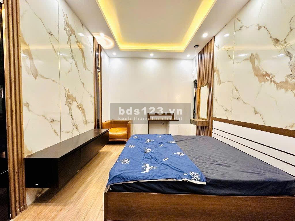 Chính chủ cần bán nhà KIm Ngưu 25m2, xây 4 tầng full công năng nội thất đầy đủ