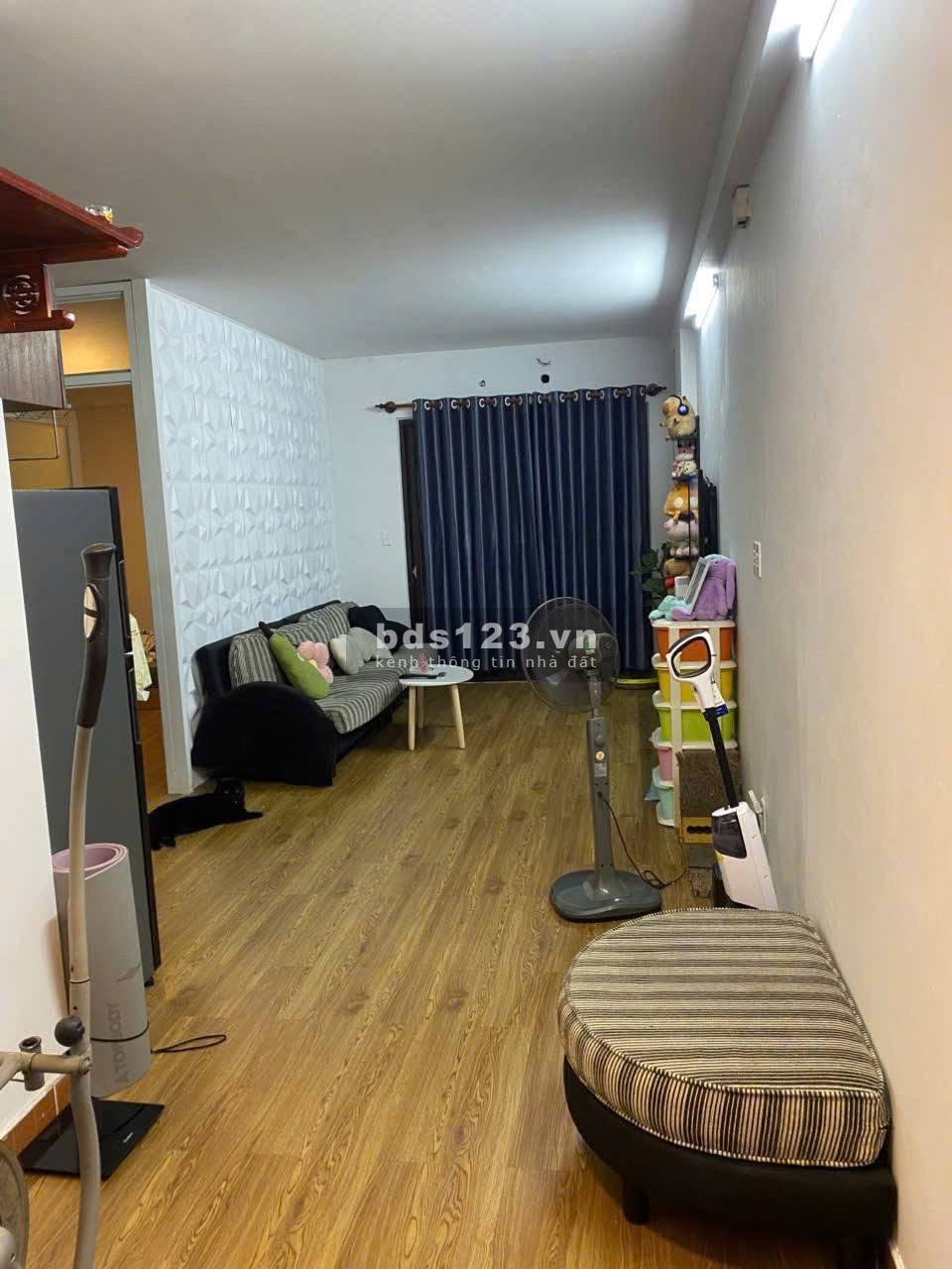 Chung cư Nguyễn Du, Bến Nghé, Q1: 2pn, nội thất mới, nhà sẳn. 15tr/th
