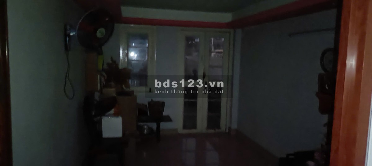 Cho thuê nhà nguyên căn – 1 trệt 2 lầu – Gần ngã tư Bảy Hiền (Trường Chinh)