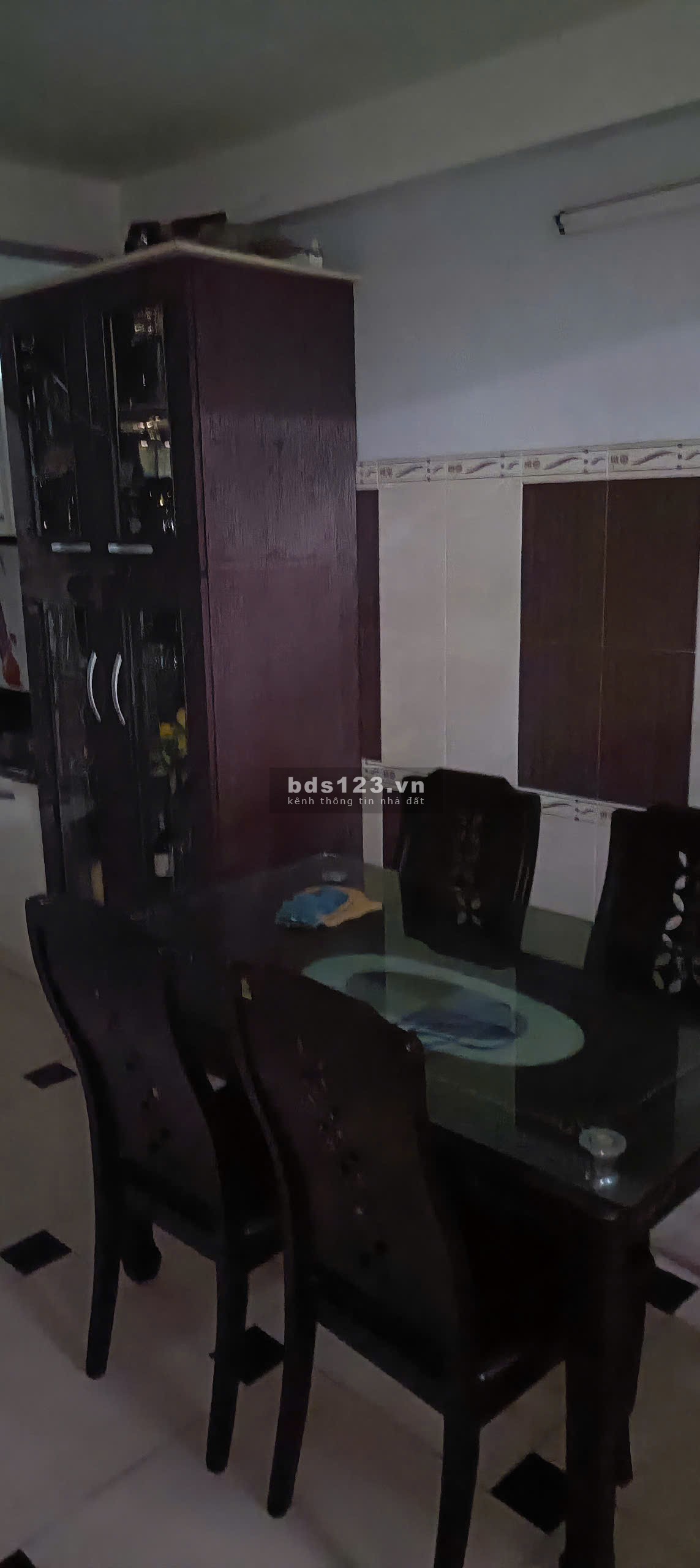 Cho thuê nhà nguyên căn – 1 trệt 2 lầu – Gần ngã tư Bảy Hiền (Trường Chinh)