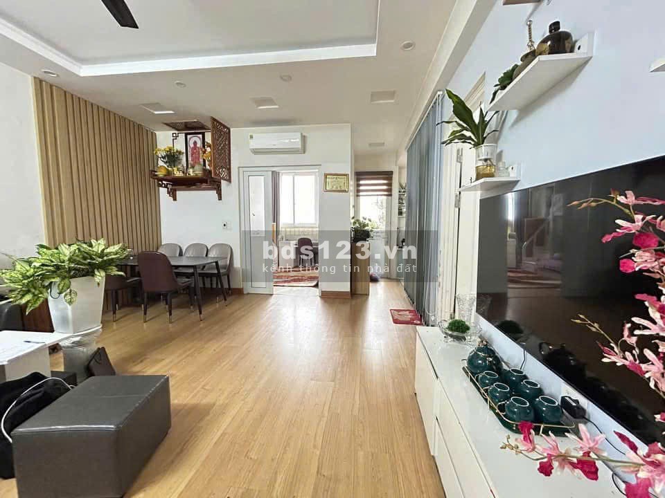 Chung cư Phúc Yên, Phan Huy Ích, P15, Tân Bình, 110m2, 3PN, 13tr/tháng.