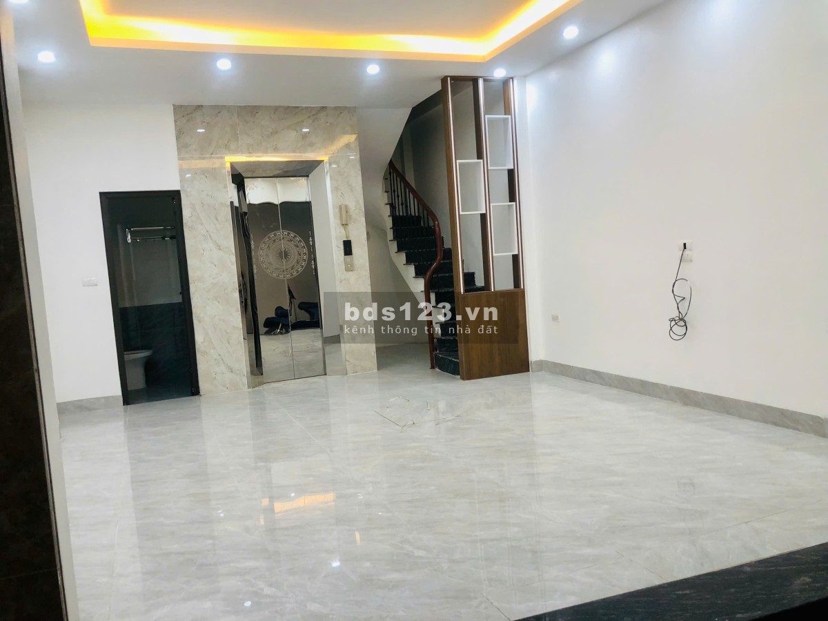 Bán nhà dân xây, Ngọa Long, Bắc Từ Liêm, 35m², giá chỉ 7.3 tỷ