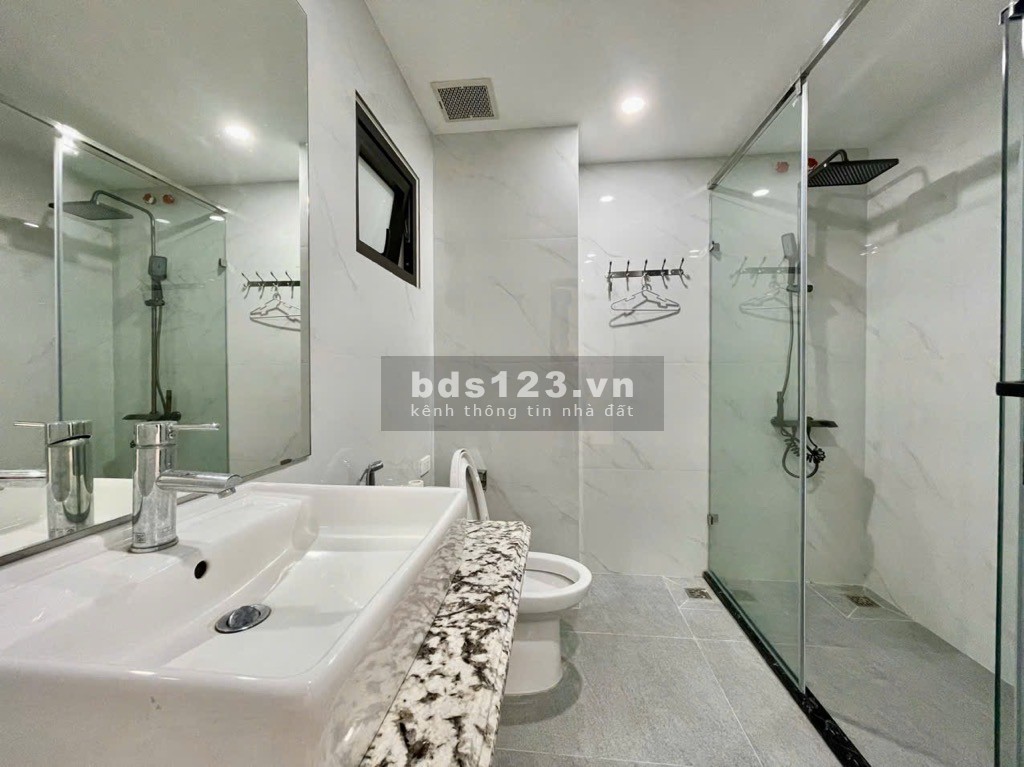 Bán nhà dân xây, Ngọa Long, Bắc Từ Liêm, 35m², giá chỉ 7.3 tỷ