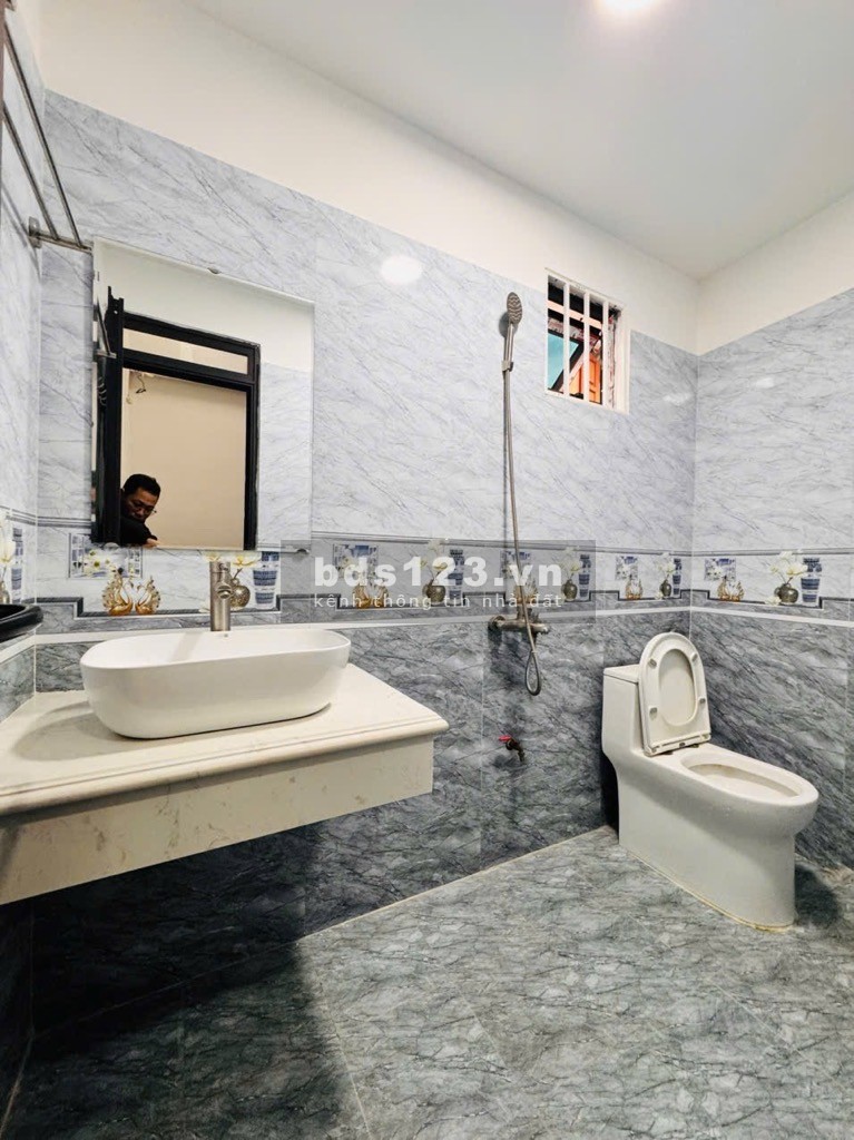 Bán nhà dân xây, 35m², giá chỉ từ 6.3 tỷ, Phú Minh, Bắc Từ Liêm, ô tô vào cổng