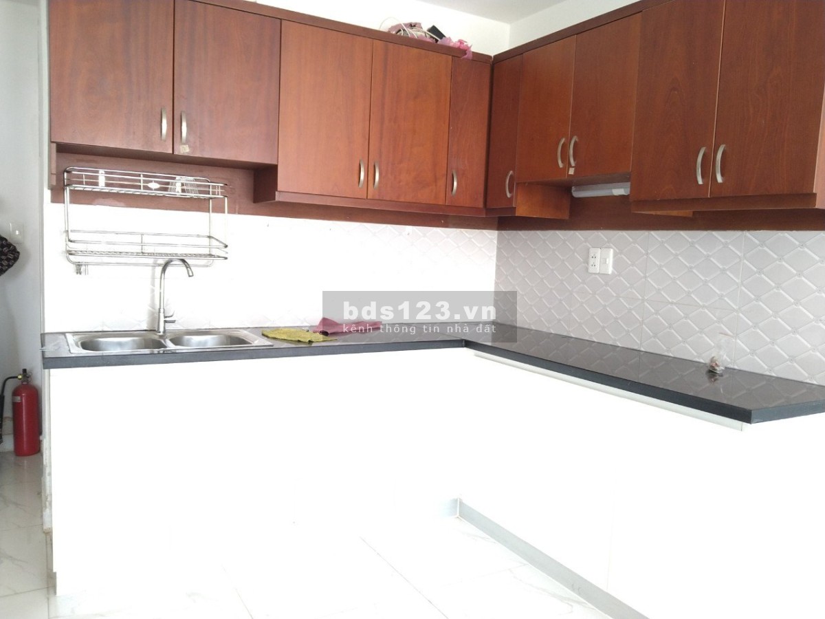 Chung cư Central, P3,Tân Bình: 70m2, 2p ngủ, 2wc chỉ 13tr/th