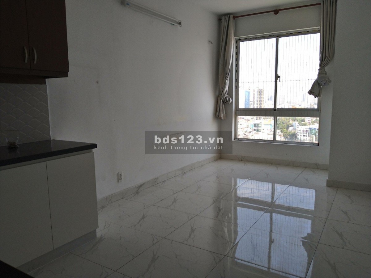 Chung cư Central, P3,Tân Bình: 70m2, 2p ngủ, 2wc chỉ 13tr/th