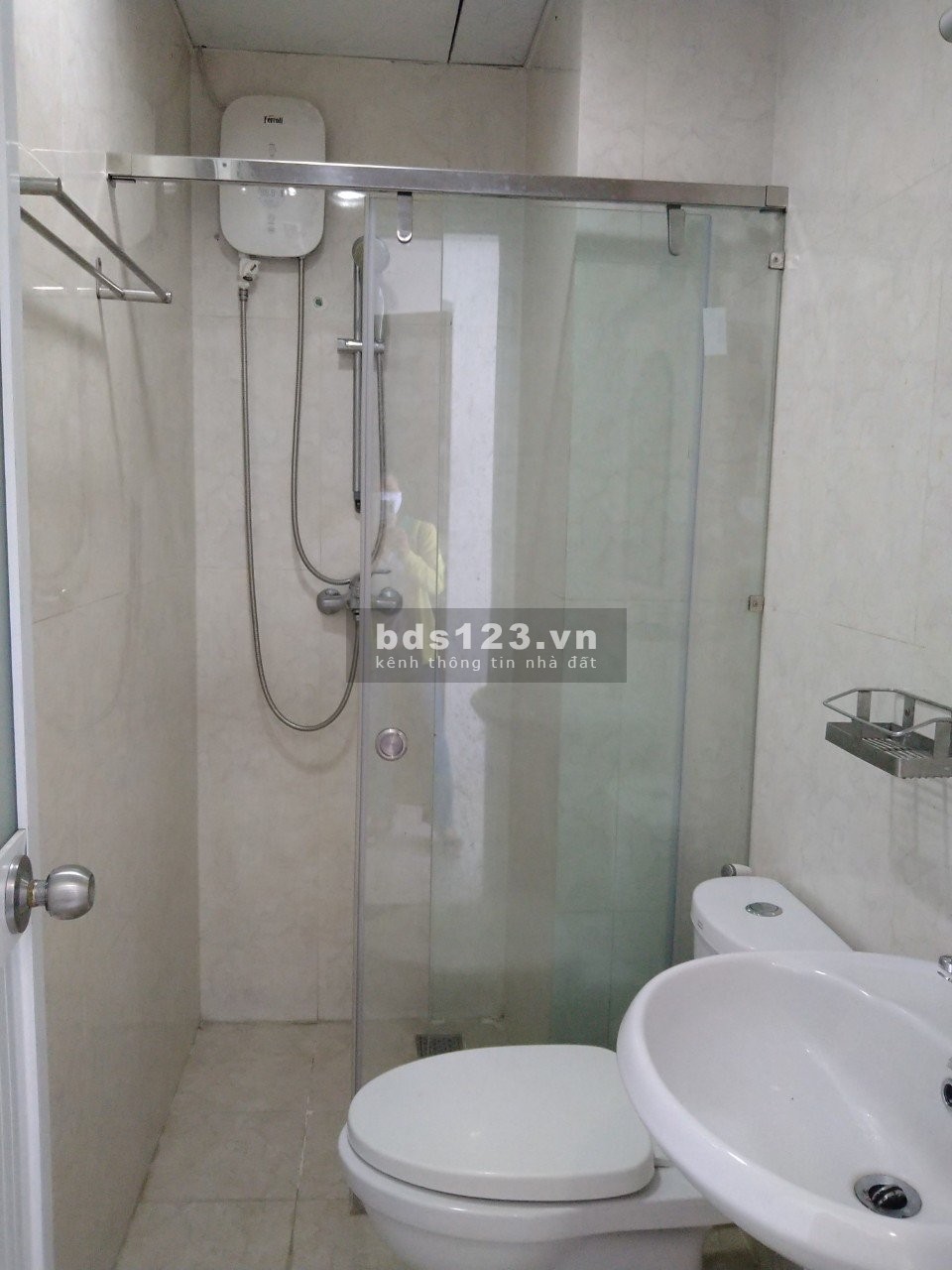 Chung cư Central, P3,Tân Bình: 70m2, 2p ngủ, 2wc chỉ 13tr/th