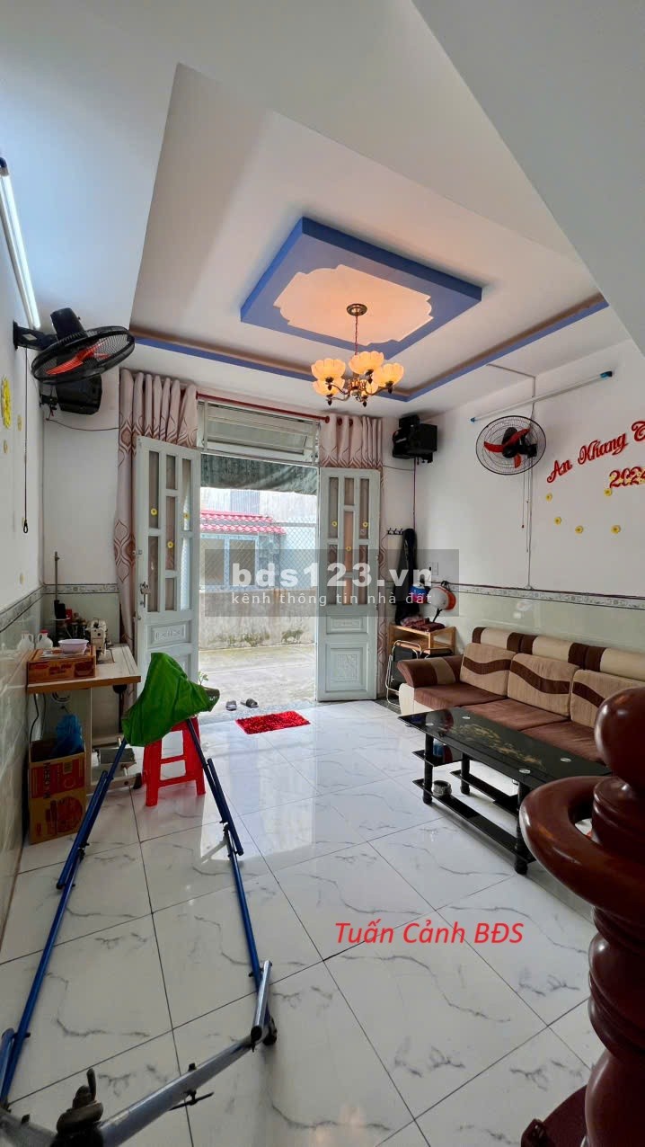 Bán Nhà Gần chợ Hiệp Thành Quận 12