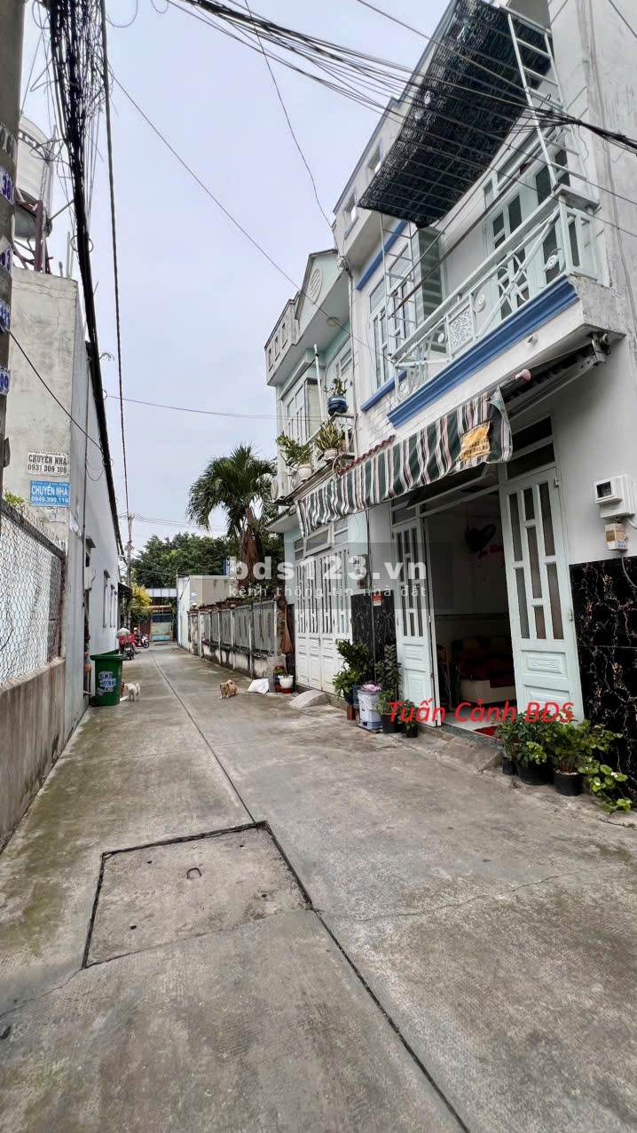 Bán Nhà Gần chợ Hiệp Thành Quận 12