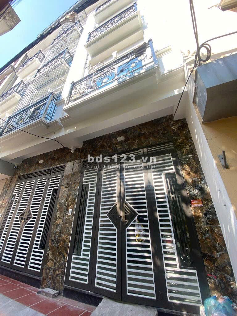 Bán nhà 50m² - KĐT Văn Phú, Hà Đông – 7,2 tỷ - gần mặt phố, khu dân trí cao