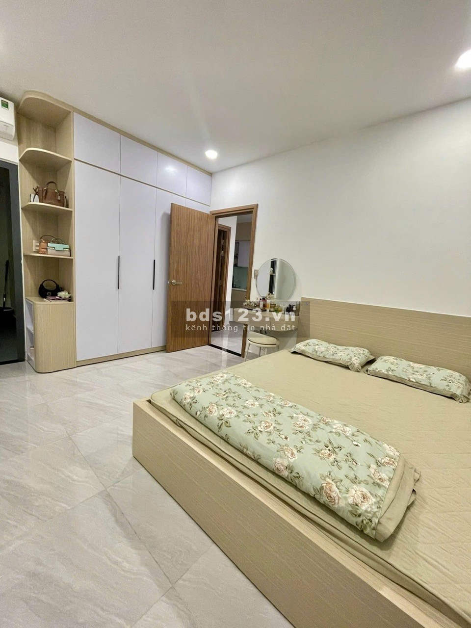 Chung cư Cộng Hoà Garden, P12, Tân Bình: 60m2, 1p ngủ, 12tr5/tháng
