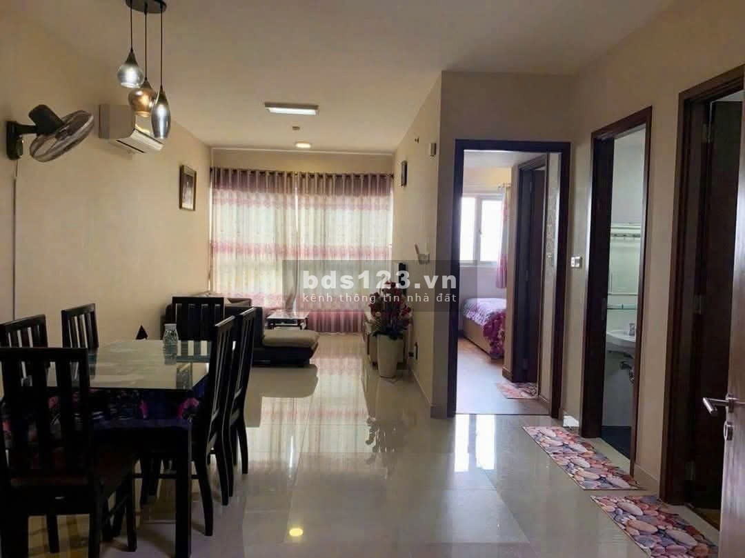 Chung cư Nguyễn Phúc Nguyên, Quận 3: căn 2p ngủ, 2wc, giá 13,5tr/th