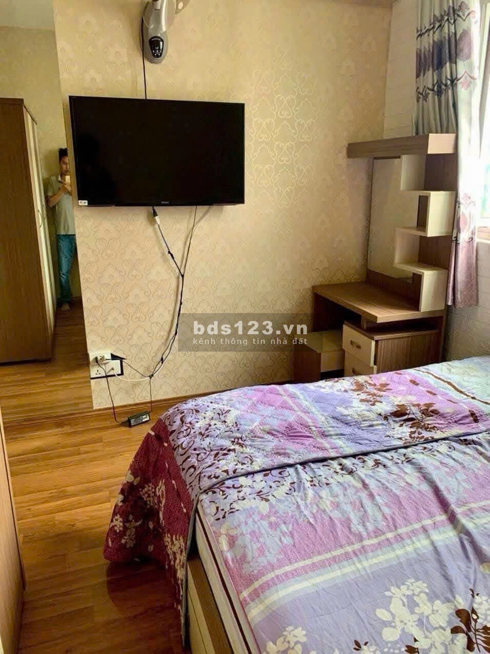 Chung cư Nguyễn Phúc Nguyên, Quận 3: căn 2p ngủ, 2wc, giá 13,5tr/th