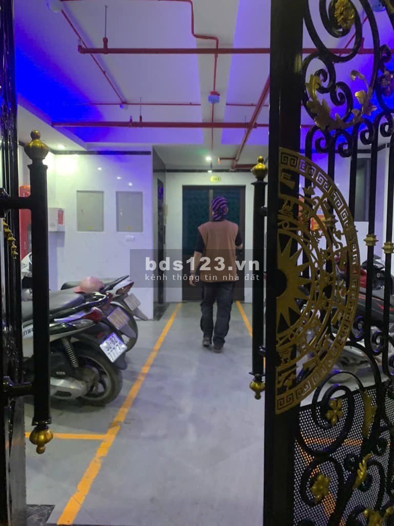 Bán CCMN 80m² Chùa Láng - Đống Đa - dòng tiền 1,5 tỷ/năm, chỉ nhỉnh 20 tỷ