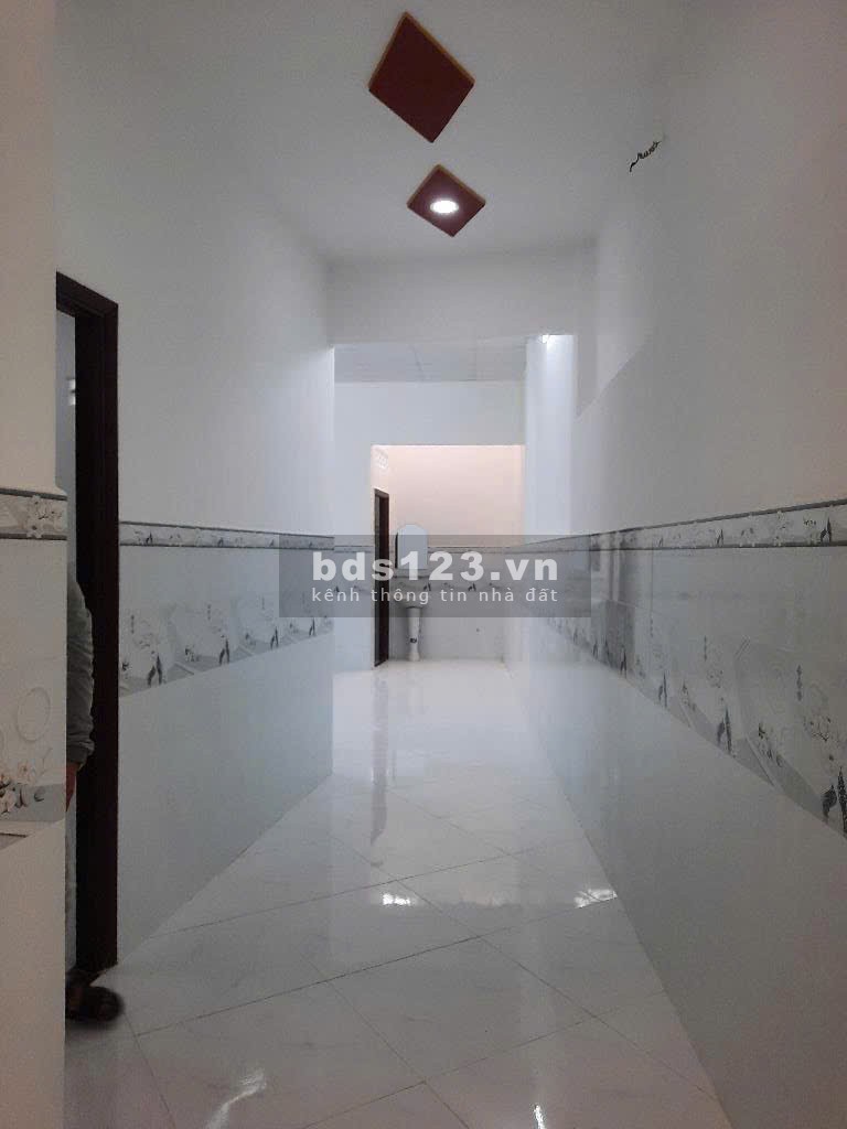 Chính chủ bán nhà mặt tiền Huỳnh Tấn Phát Nhà 81m2, mới xây 6m x13,5m. Giá chỉ 6,8 tỷ.