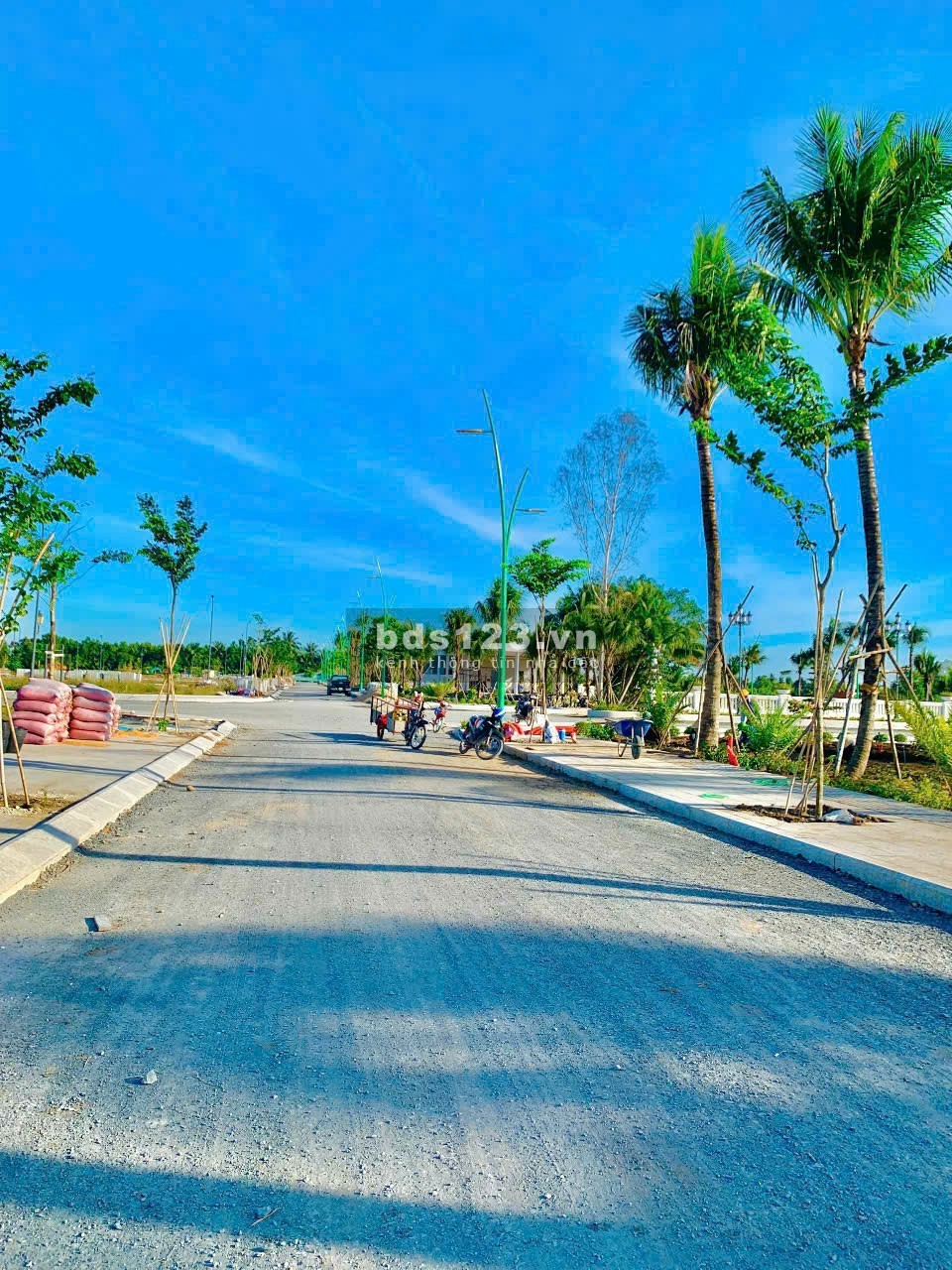 Đất nền mặt tiền lộ 818 ngay khu trung tâm hành chính Thủ Thừa Long An.