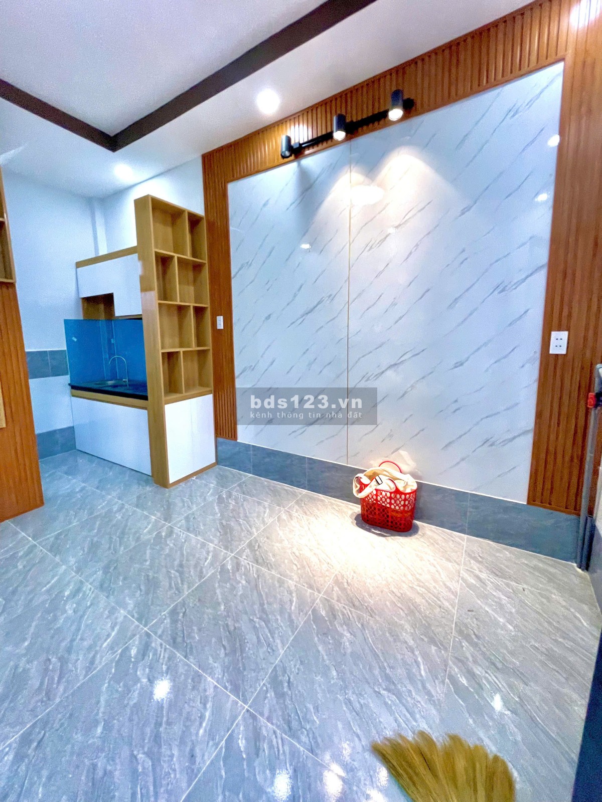 Bán Nhà Quận 12 Hiệp Thành chỉ nhỉnh 700 tr. Nguyễn Ảnh Thủ. Gần chợ Hiệp Thành