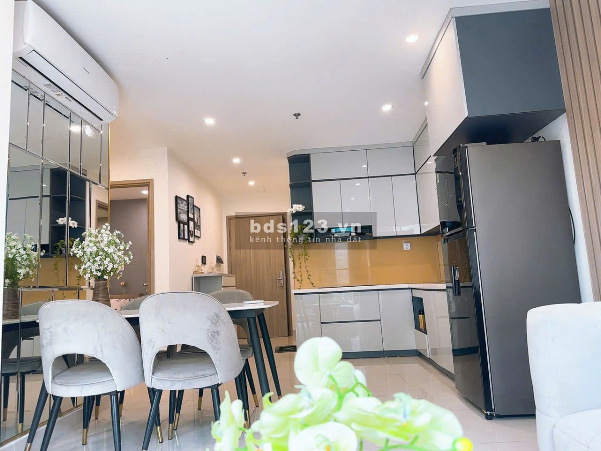 Cho thuê căn hộ 2PN, 2WC giá cực chất tại Vinhomes Ocean Park Gia Lâm, 8 triệu, 64 m2