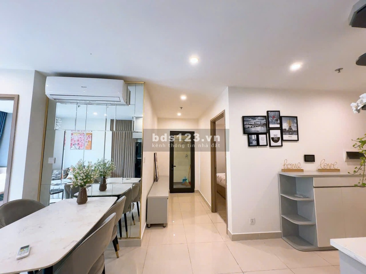Cho thuê căn hộ 2PN, 2WC giá cực chất tại Vinhomes Ocean Park Gia Lâm, 8 triệu, 64 m2