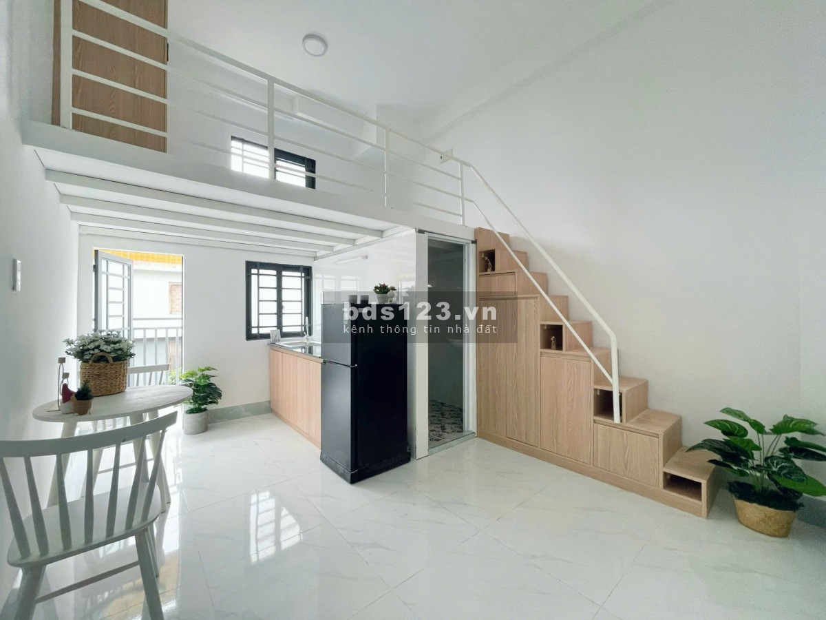 Siêu phẩm duplex nội thất mới - Ban công siêu thoáng