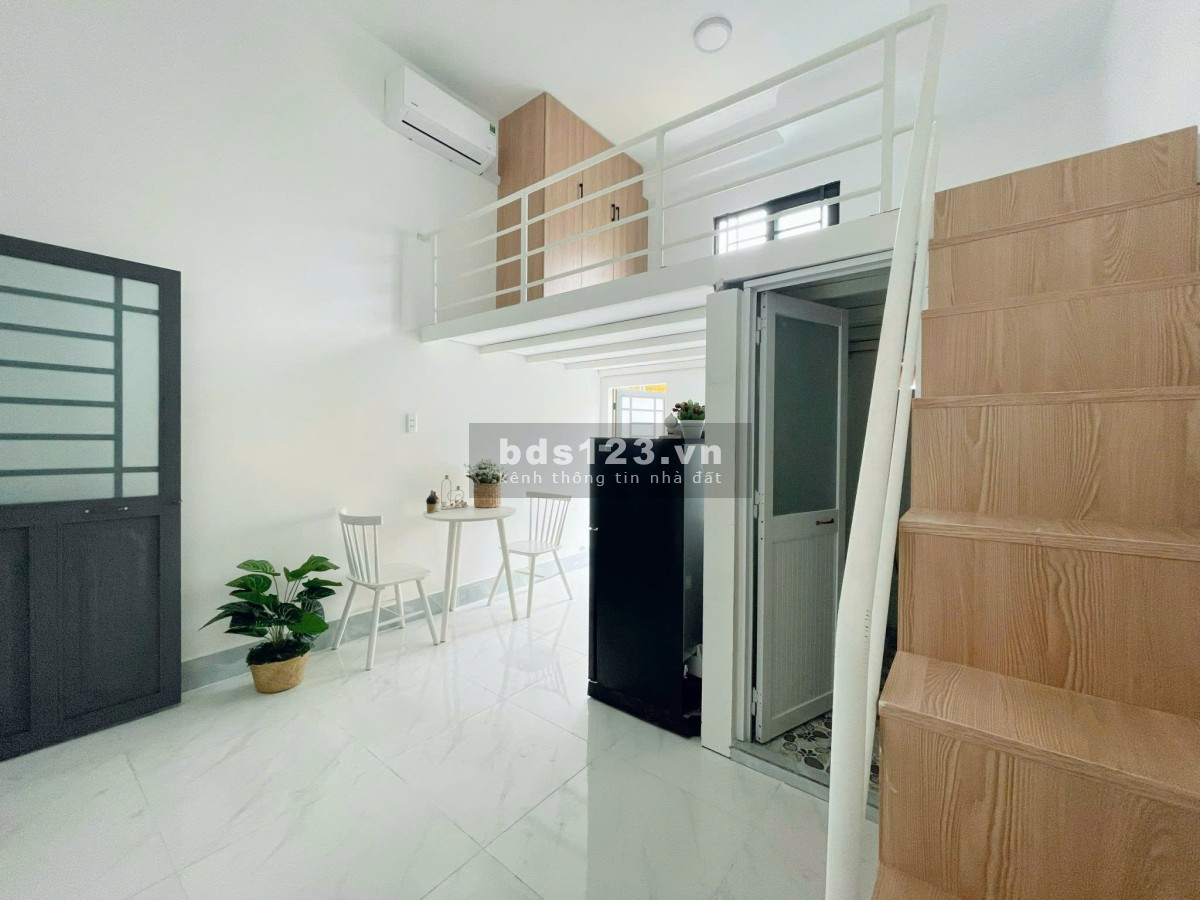 Siêu phẩm duplex nội thất mới - Ban công siêu thoáng