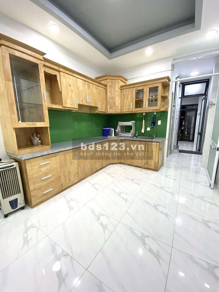 Cho thuê nhà nguyên căn HXH 2 mặt tiền tiện kinh doanh và ở