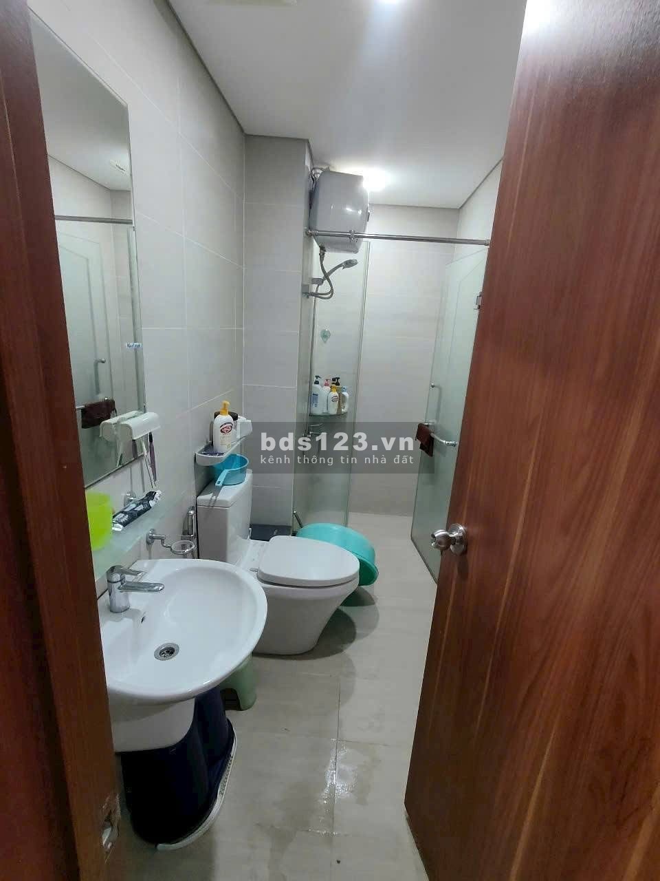 Chung cư 3p ngủ, 2wc, đầy đủ nội thất, P5, Q11 giá 14tr/tháng
