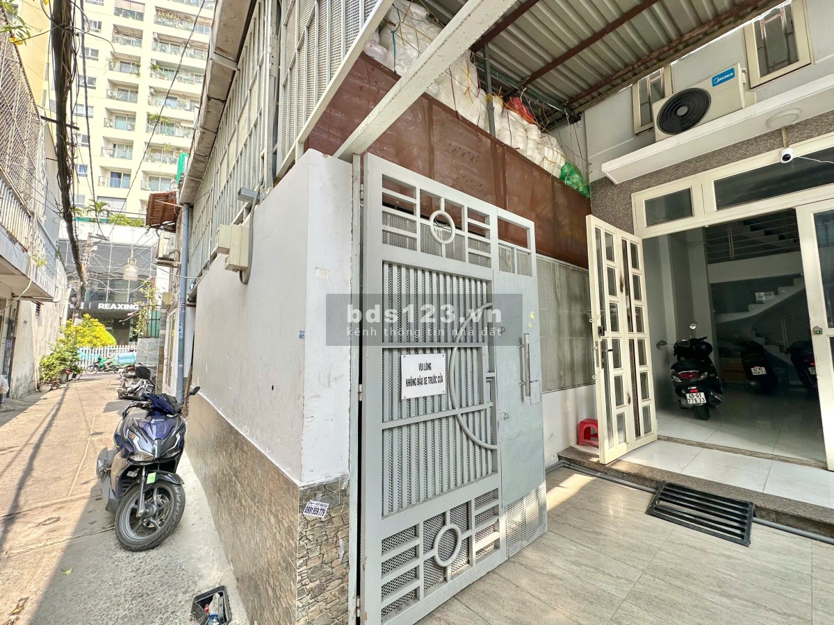 Phòng trọ cao cấp 25m2 ở 1-3 bạn đầy đủ tiện nghi tại 137/7 Trương Đăng Quế p3 Gò Vấp gần sân bay