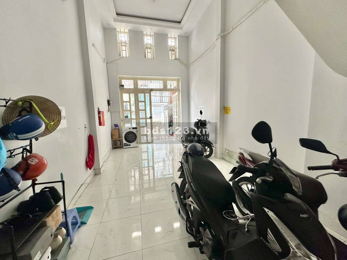 Phòng trọ cao cấp 25m2 ở 1-3 bạn đầy đủ tiện nghi tại 137/7 Trương Đăng Quế p3 Gò Vấp gần sân bay