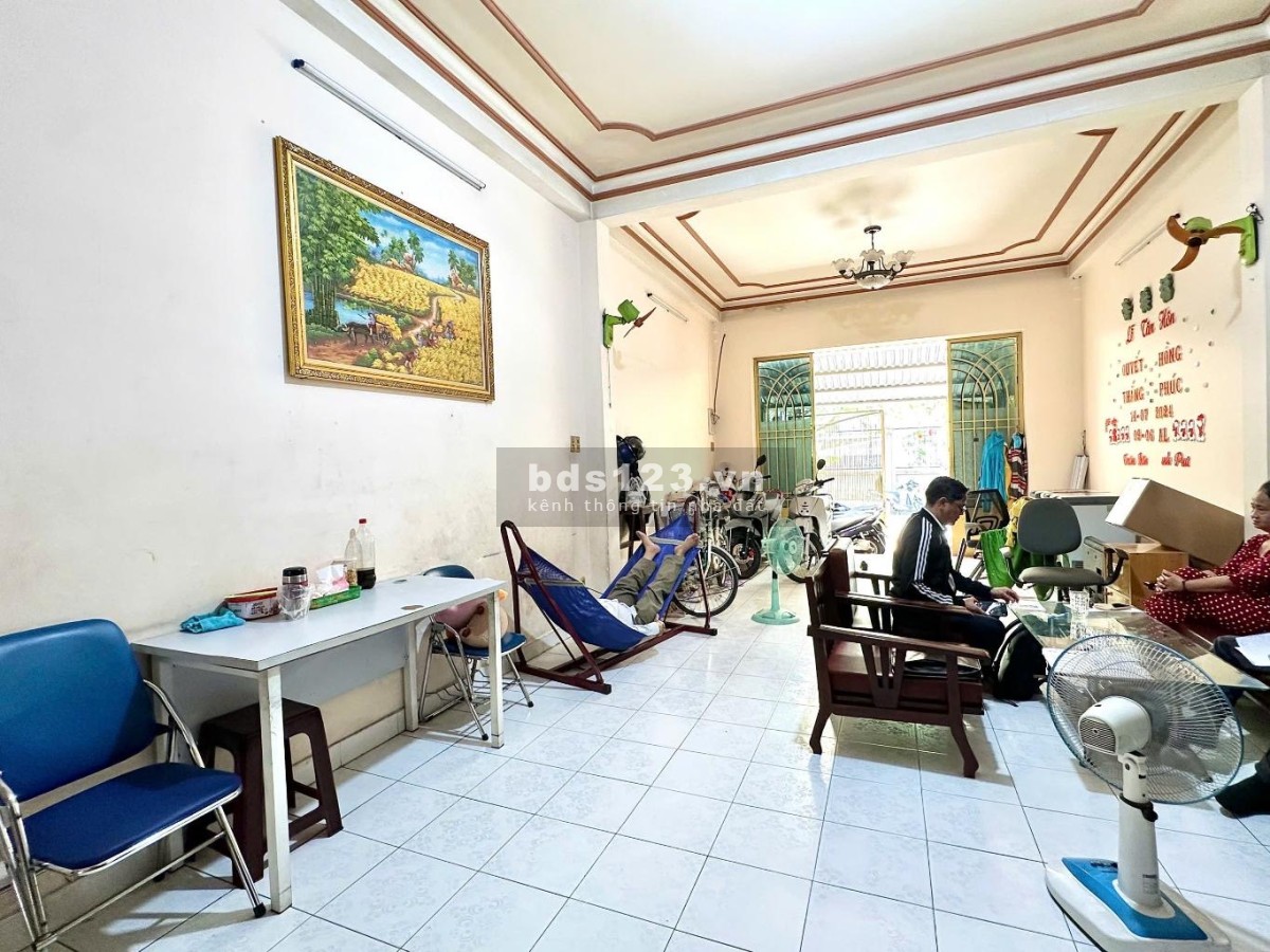 Đừng chờ đợi - Đừng do dự ! Giá tốt bán nhanh Mặt tiền Tên Lửa - 4,5x28 - 124m2 - 11,8 tỷ còn tl