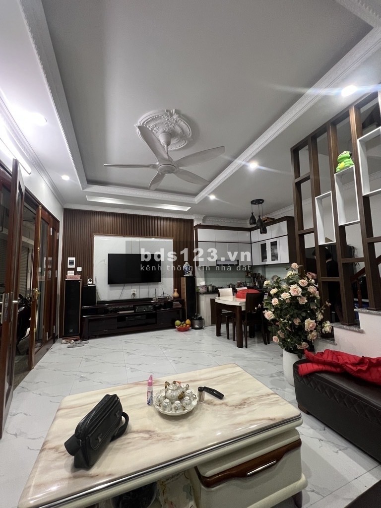 Bán nhà đẹp Trương Định - Hoàng Mai - Hà Nội, nhà 6 tầng diện tích 52m2