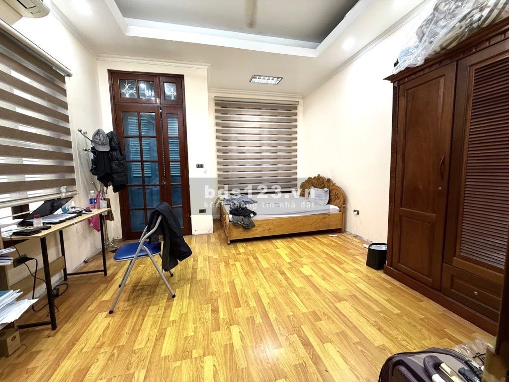 Bán nhà Phân Lô - Oto tránh Đống Đa với diện tích 52m2 xây dựng 4 tầng